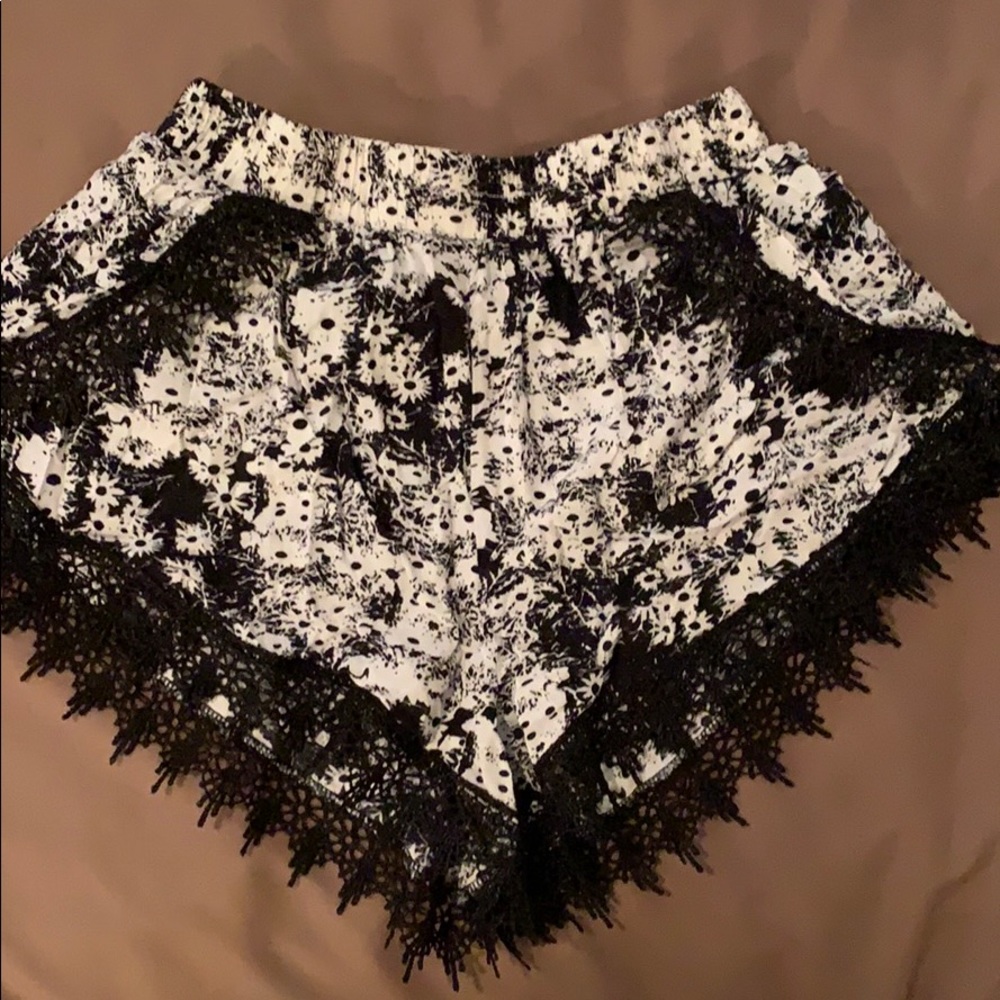 Patterned shorts